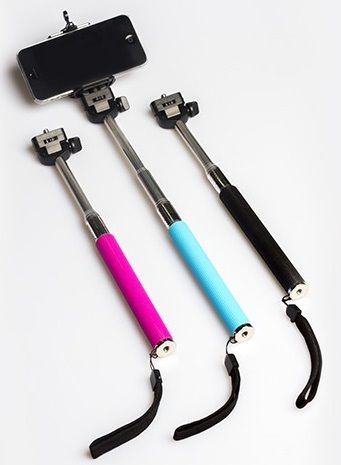 Selfie stick barato de varios colores