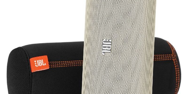 Altavoz portátil bluetooth JBL económico